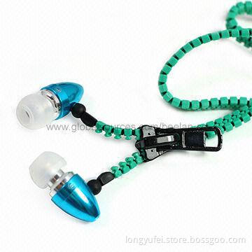 Earphones for iPhone/iPod/MP3/MP4 Players, with Special Zipper-like Cable
